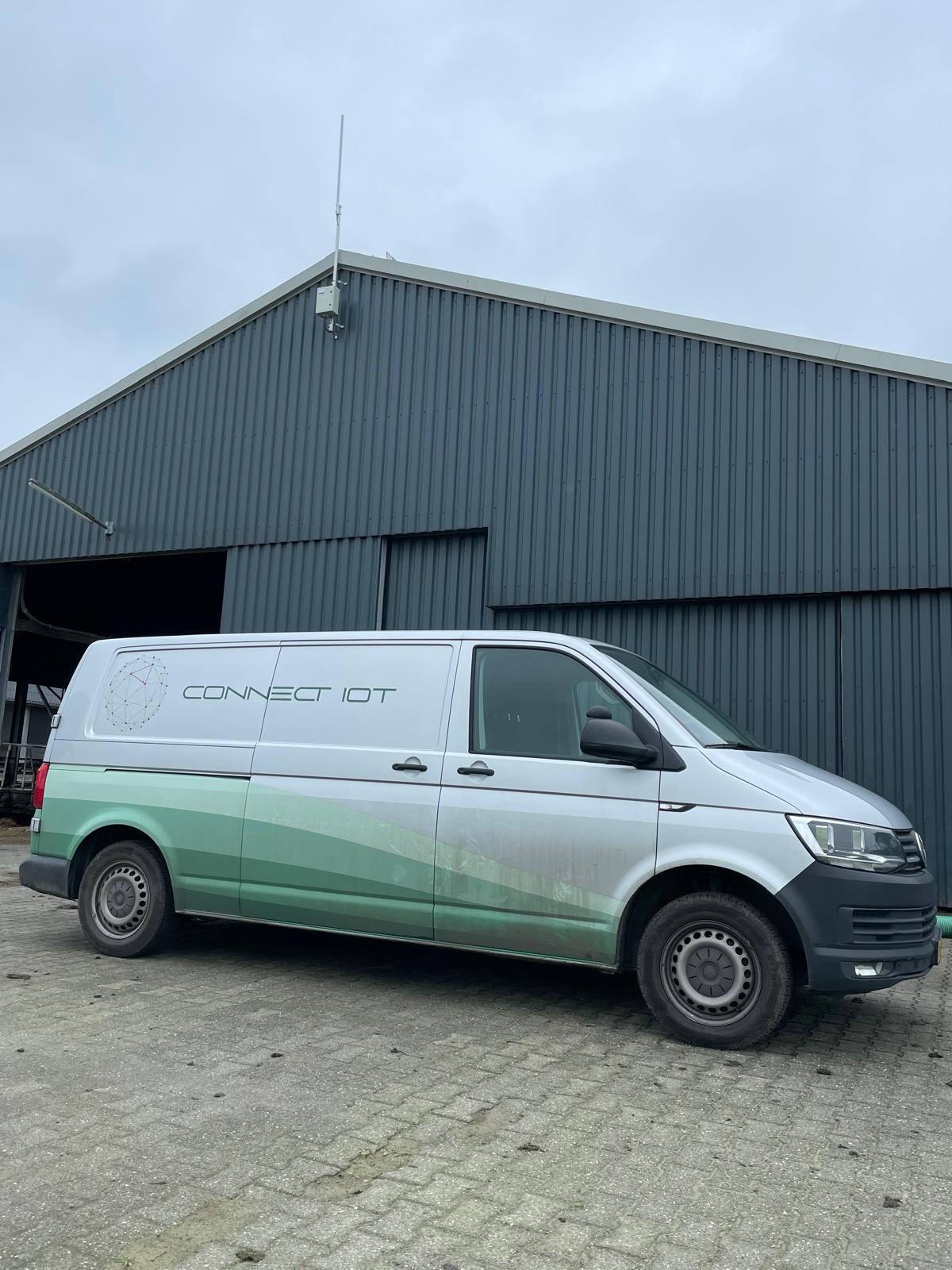 Connect IoT van at a warehouse installation site
